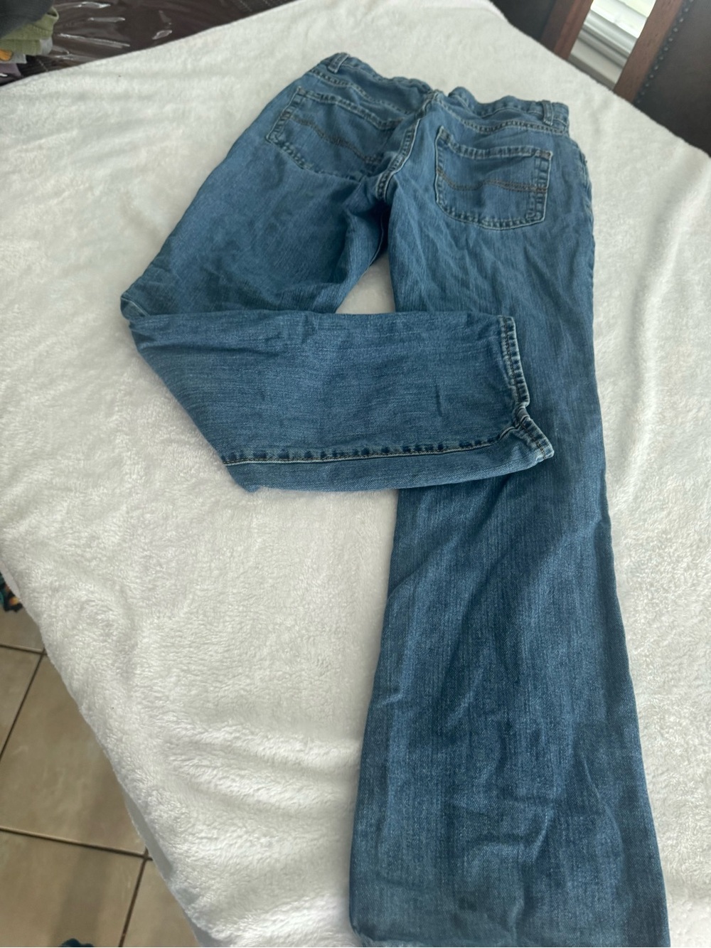 Classic Blue Women's Jeans - Picture 2 of 3
